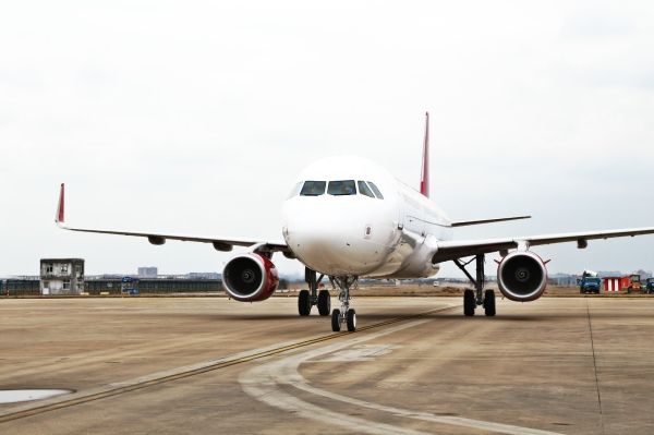 ���麽�ՙC�Ҏ(gu��)ģͻ��60��