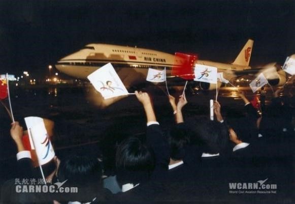 777、330輪番上陣,燃情奧運(yùn)看見(jiàn)國(guó)航擔(dān)當(dāng)16 777、330輪番上陣,燃情奧運(yùn)看見(jiàn)國(guó)航擔(dān)當(dāng)16